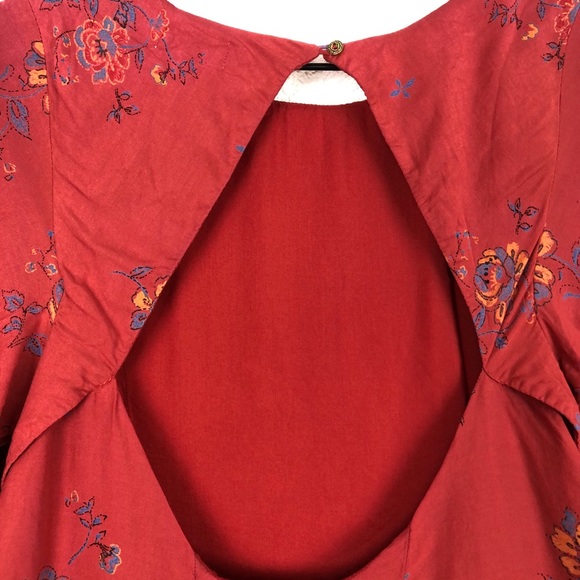 💎 3/$20 💎 Kimchi Blue Tunic Swing Dress Floral Open Back - Picture 6 of 8